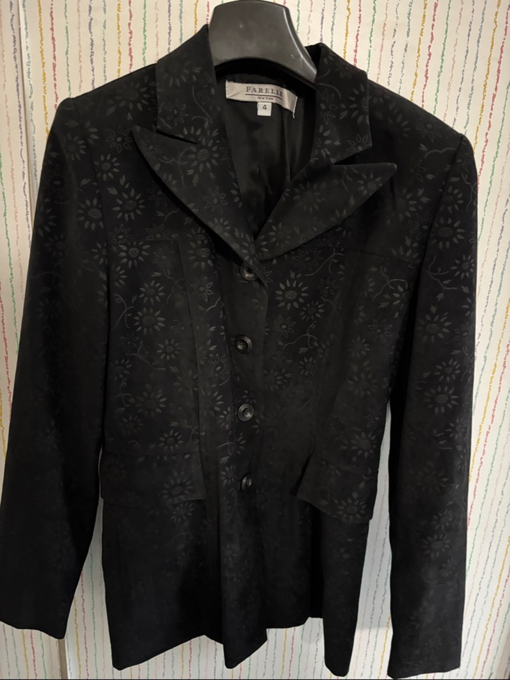 Black Floral Jacquard Blazer Jacket with subtle floral detail. Size 4. Like new!